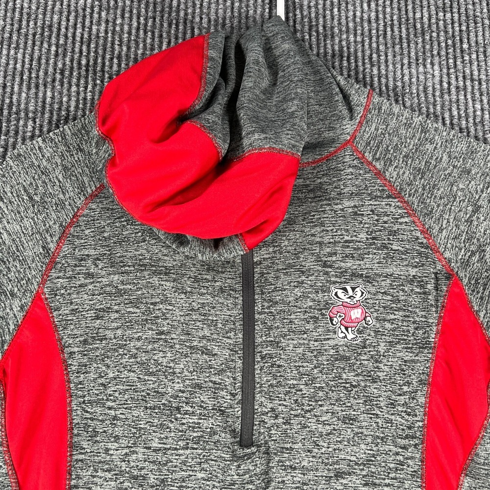 Wisconsin Badgers Shirt 1/4 Zip Pullover Womens Medium Gray Long Sleeve Hooded